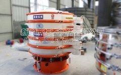 鹽酸固液分離塑料振動(dòng)篩都江堰發(fā)貨，請(qǐng)齊經(jīng)理注意查收！